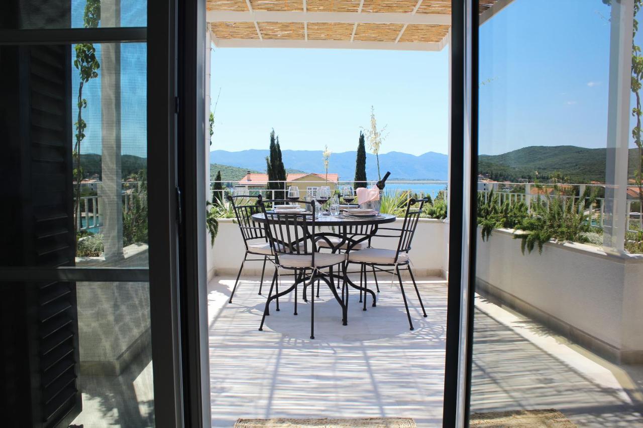 Villa Vera Loviste Ngoại thất bức ảnh