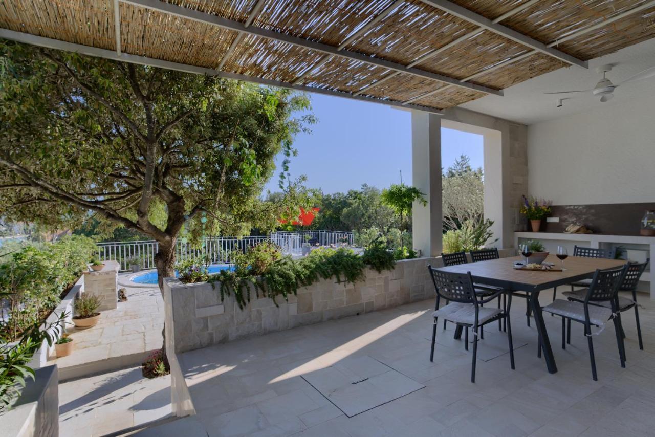 Villa Vera Loviste Ngoại thất bức ảnh