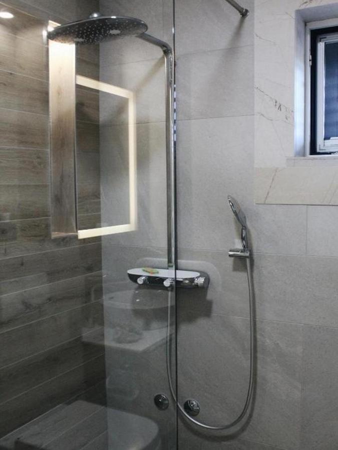Villa Vera Loviste Ngoại thất bức ảnh